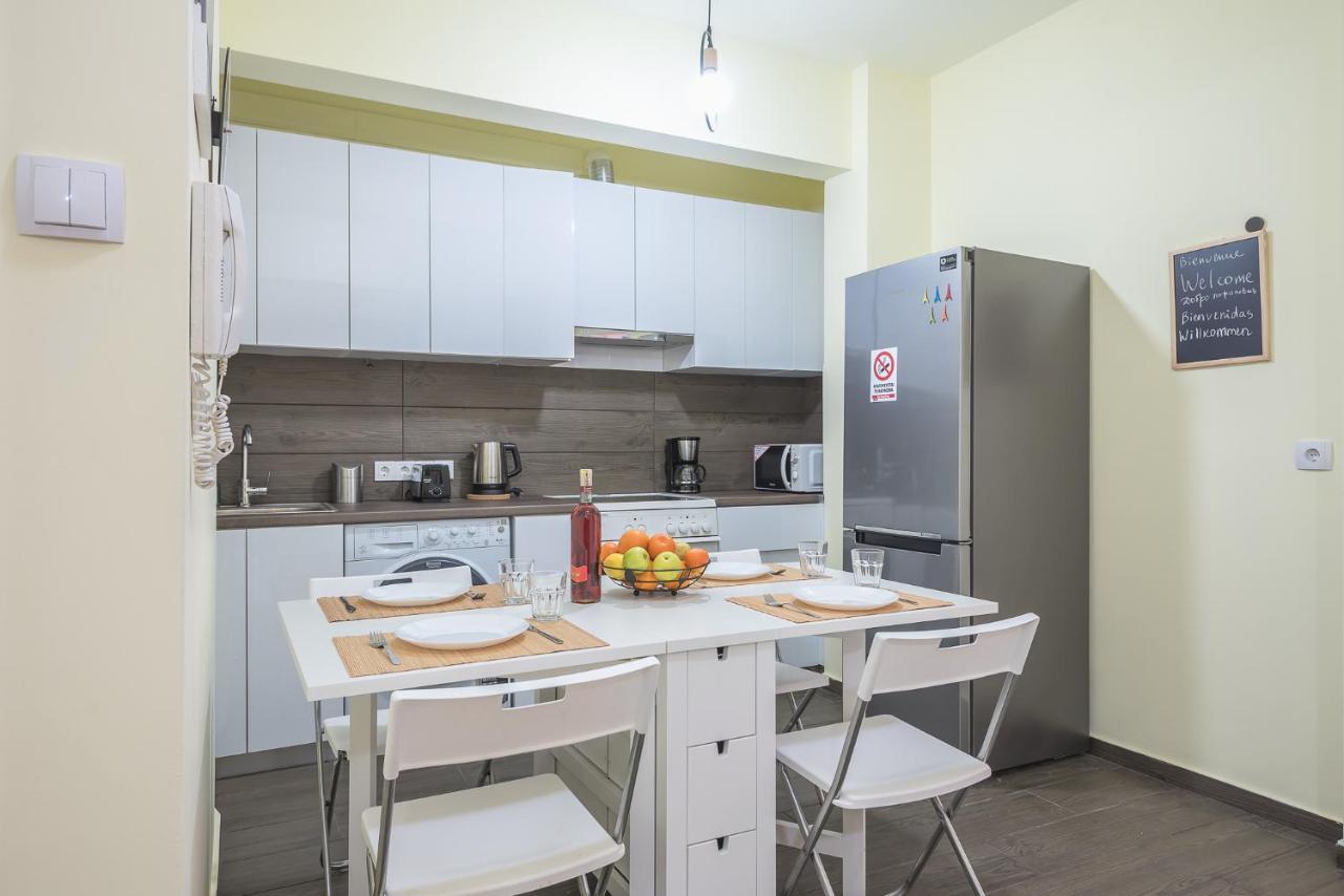 אתונה Superb Acropolis View 3Bd Apt In Historical Center מראה חיצוני תמונה