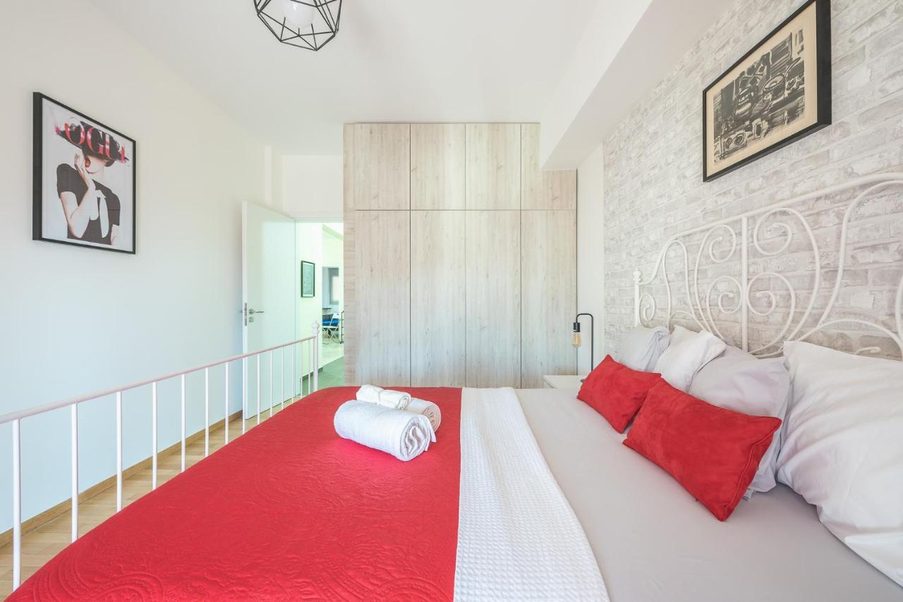 אתונה Superb Acropolis View 3Bd Apt In Historical Center מראה חיצוני תמונה